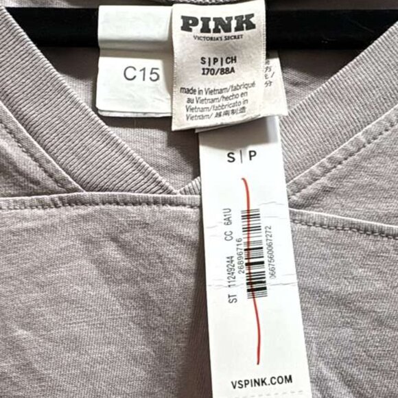 NWT PINK Victoria’s Secret V-Neck Football Tee Long Sleeve T-Shirt S/P - Picture 3 of 5